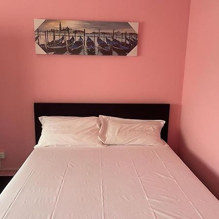 Venice Night 13 Family Room Местре Екстериор снимка